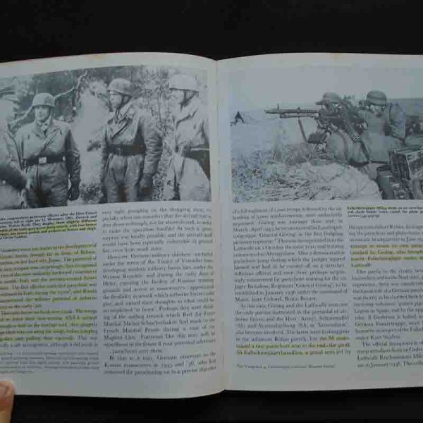 BU106 – German Airborne Troops 1939-45 - Imagem 2