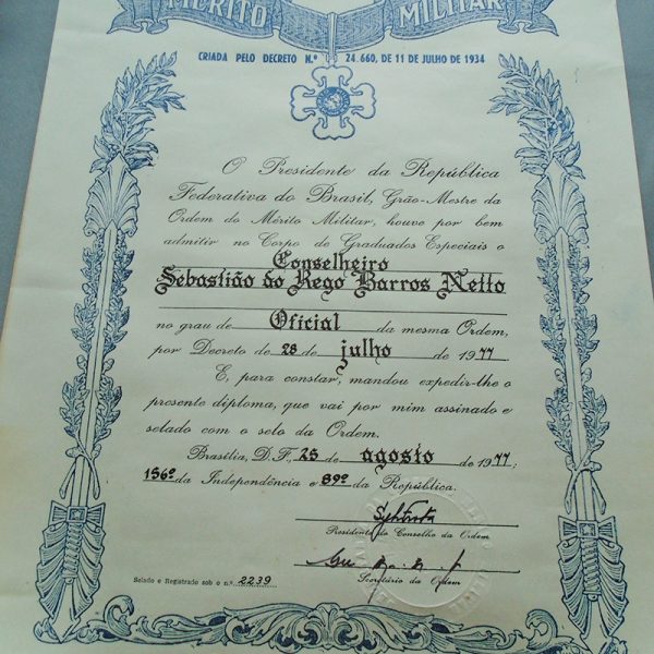K272 – Conjunto da Ordem do Mérito Militar Brasileiro Grau Cavaleiro – Década de 70 - Imagem 4