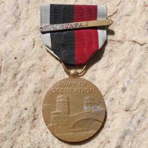 NW2436 – Medalha Americana de Ocupação da 2ª Guerra com Barra “Japan”