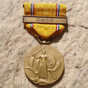 NW3158 – Medalha de Defesa da América com Clasp “BASE“