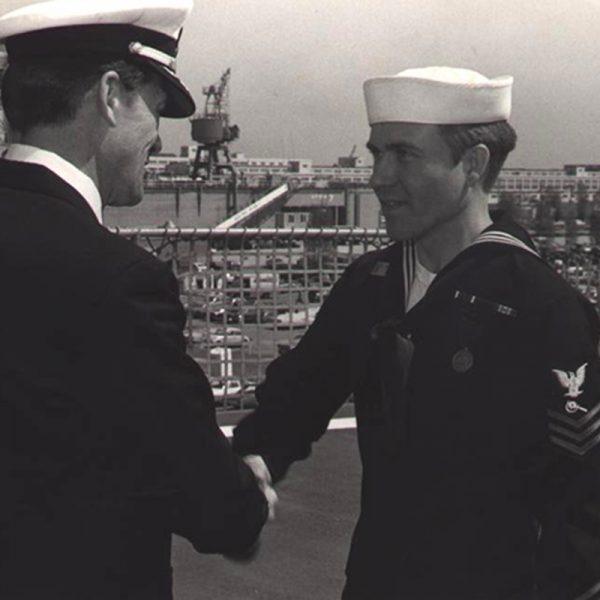 NW3163 – Medalha de Boa Conduta da Marinha Americana da 2ª Guerra Nominal - Imagem 7