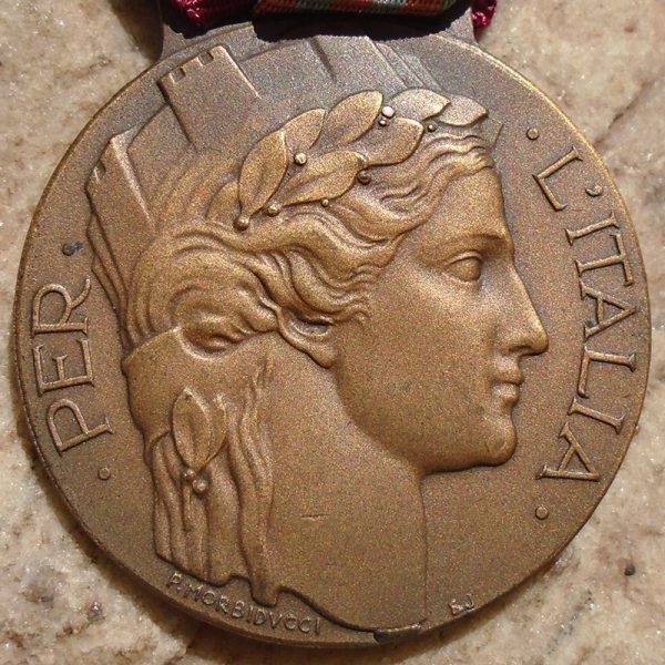NW4412 – Medalha de Mérito do Voluntário Italiano, Tipo I para a Guerra Ítalo-Austríaca de 1915-1918 - Imagem 3
