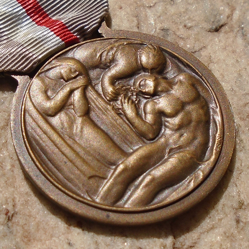 NW4413 – Medalha das Mães e Viúvas dos Italianos Caídos - Imagem 2