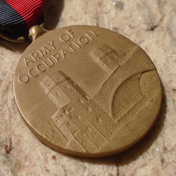 NW4345 – Medalha Americana de Ocupação da 2ª Guerra com Barra “Germany” - Imagem 2