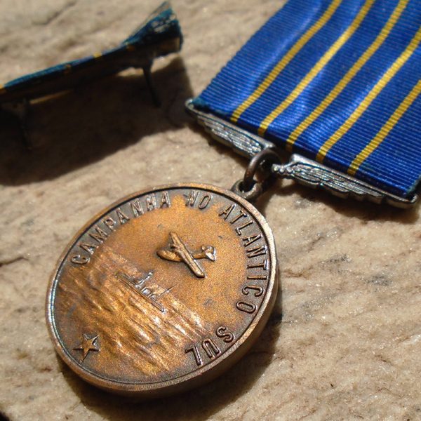 NW4665 – Medalha e Barreta Brasileira da FAB da 2ª Guerra: Campanha do Atlântico - Imagem 3