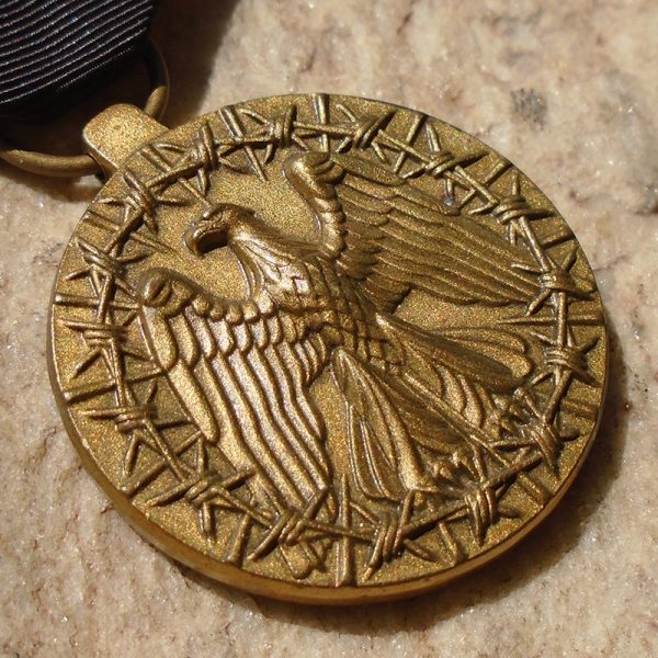 NW4824 – Medalha Americana de Prisioneiro de Guerra - Imagem 2