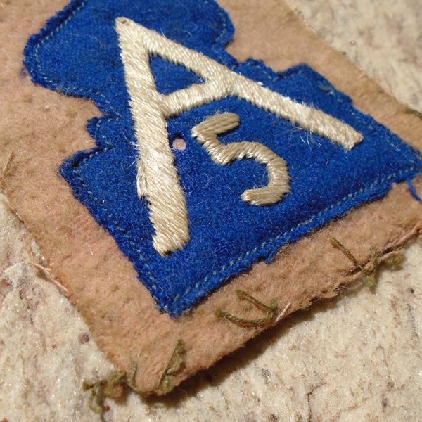 K438 – Patch do 5o Exército Americano de fabricação Italiana para a FEB - Imagem 2