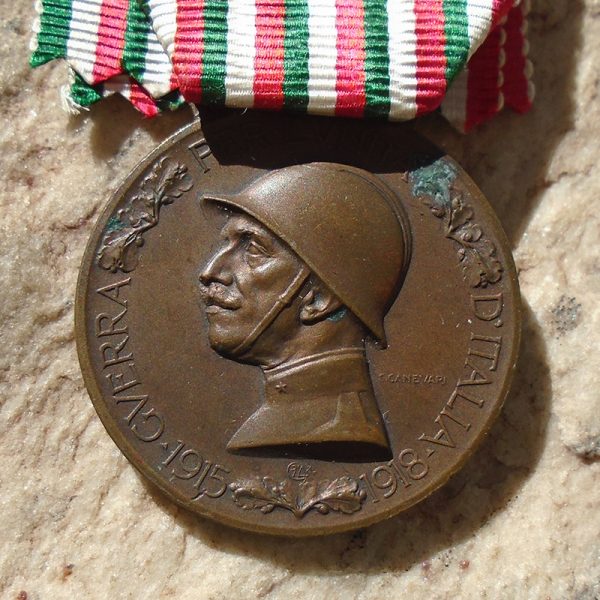 NW4911 – Medalha de Honra para Voluntários da Guerra Italiana-Hungara de 1915-1918 - Image 5