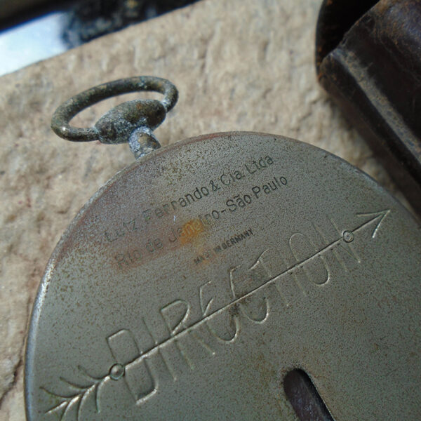 K733 – Bussola Bezard da FEB – “Georg Luft & Lutz Ferrando” - Image 2