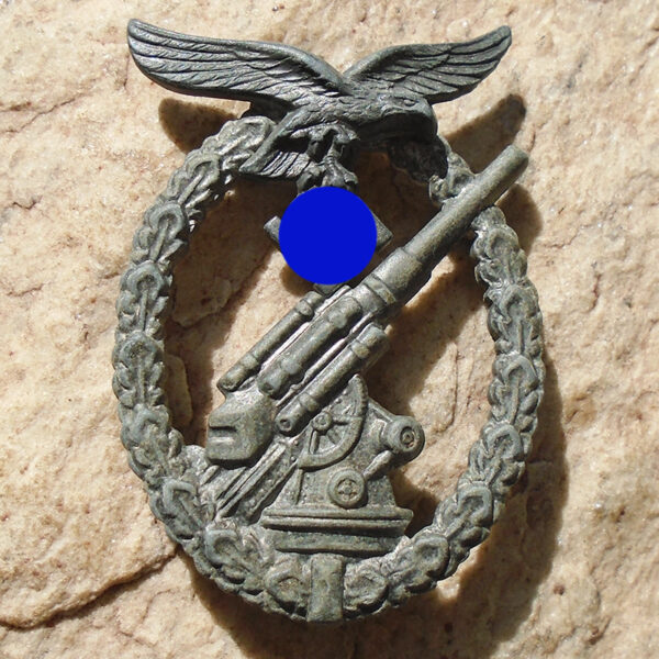 NW5015 - Badge de Artilharia Anti-Aérea – “C. E. Juncker”