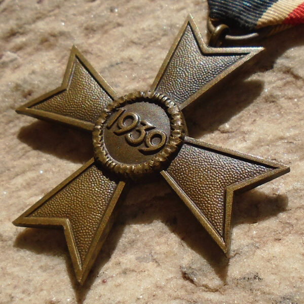 NW5021 – Cruz de Mérito de Guerra de 2ª Classe sem Espadas - Image 6