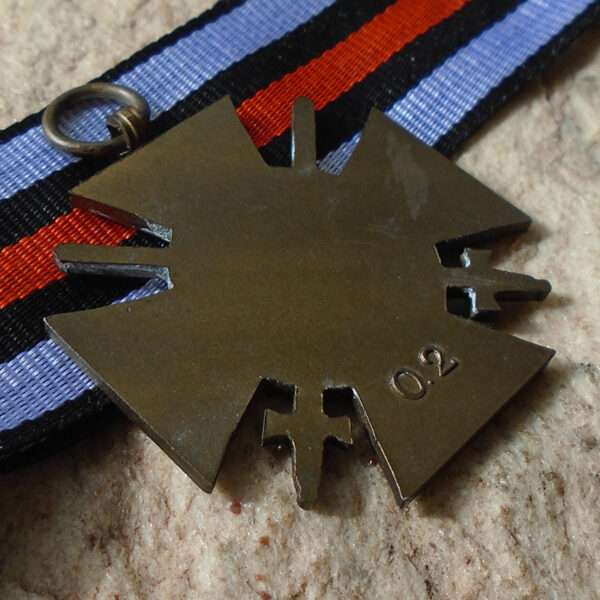 NW4381 - Cruz de Hindenburg com Espadas – “O.2” - Imagem 4