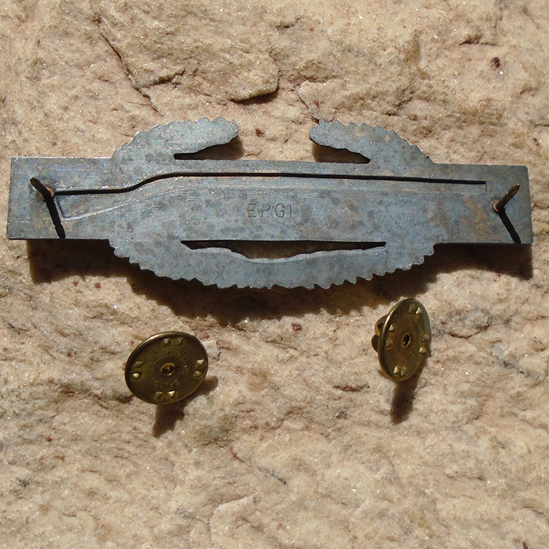 K754 – Badge Americano de Experiência de Infantaria de 1° Nível da Guerra do Vietnã - "E.P.GI" - Imagem 4