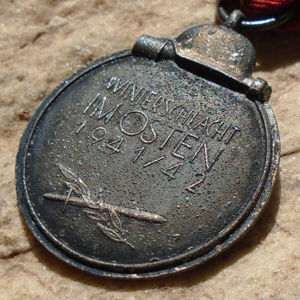NW4418 - Medalha da Campanha do Leste de 1941/42 – 19 (“E. Ferdinand Wiedmann”) - Imagem 7