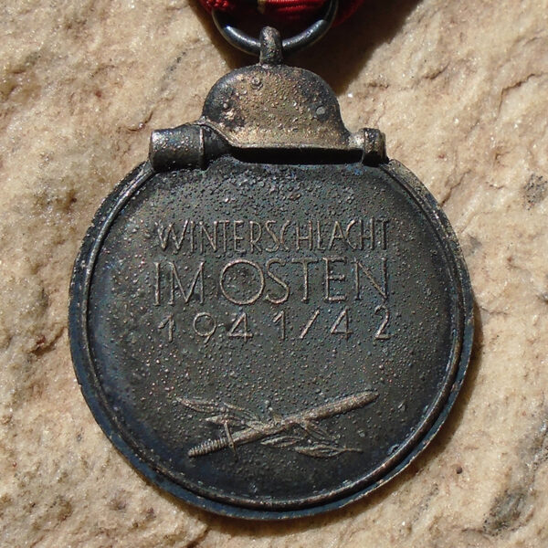 NW4418 - Medalha da Campanha do Leste de 1941/42 – 19 (“E. Ferdinand Wiedmann”) - Imagem 8