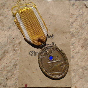 NW5018 – Medalha da Muralha do Atlântico com Envelope