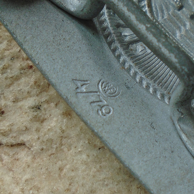 NW5134 – Fivela de Membro da Juventude Hitlerista em 1 Peça – RZM 4/79 “Hillenbrand & Bröer” - Imagem 3