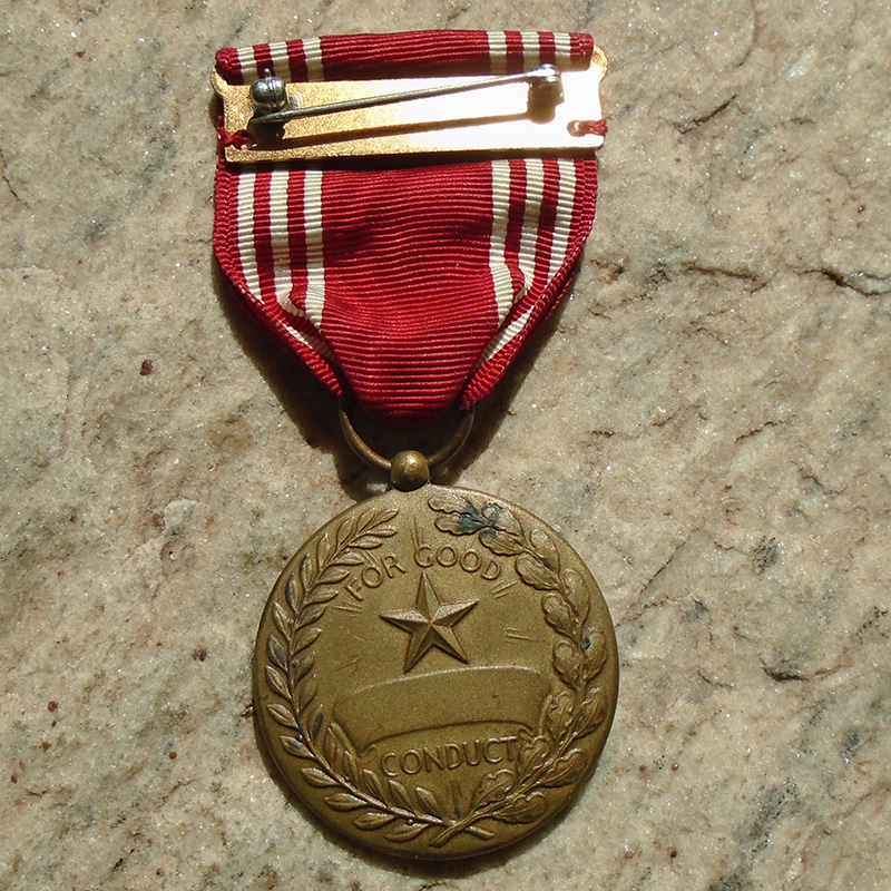NW5114 – Medalha Americana de Boa Conduta do Exército da 2ª Guerra - Imagem 3