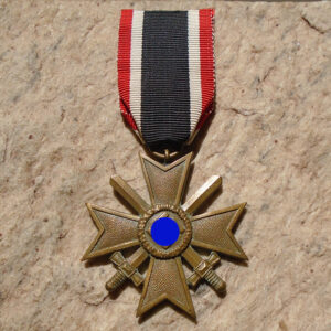 NW5304 – Cruz de Mérito de Guerra de 2ª Classe com Espadas