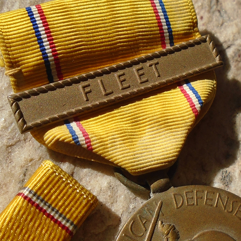 NW4382 –Medalhas de Defesa da América com Clasp “FLEET“ - Imagem 2