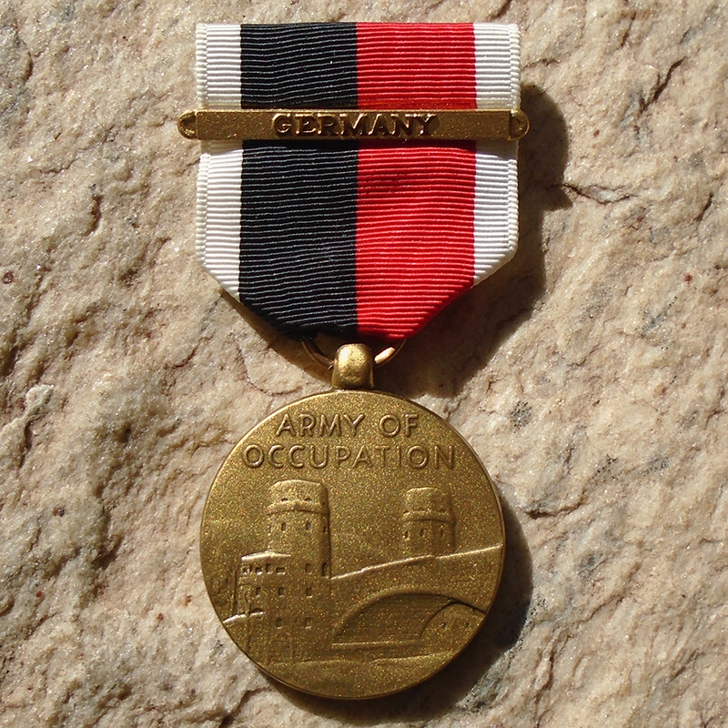NW5096 – Medalha Americana de Ocupação da 2ª Guerra com Barra “Germany”