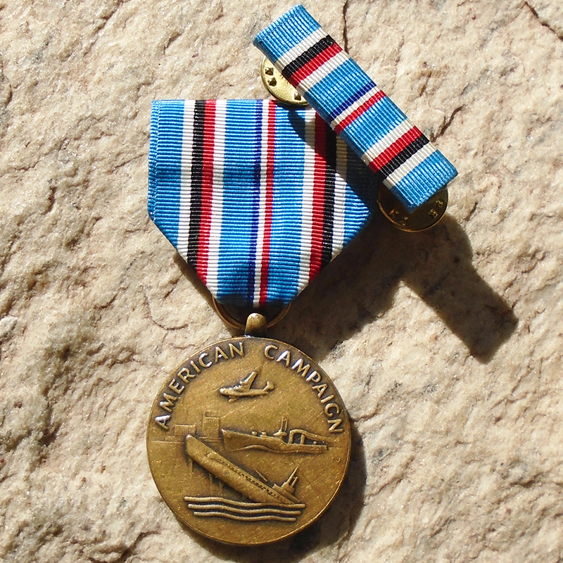 K820 – Medalha da Campanha Americana da 2ª Guerra (Década de 70)