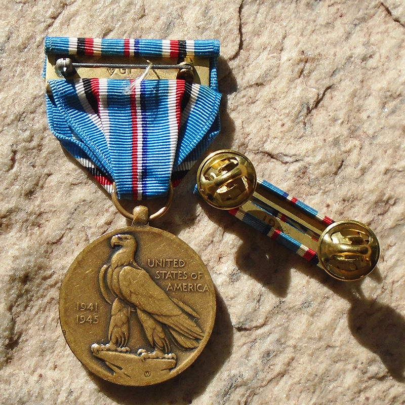 K820 – Medalha da Campanha Americana da 2ª Guerra (Década de 70) - Imagem 2