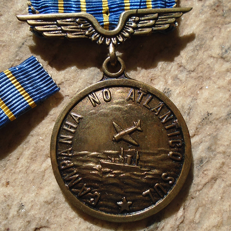 NW5308 – Medalha Brasileira da FAB da 2ª Guerra: Campanha do Atlântico 1° Modelo (RARA) - Imagem 2